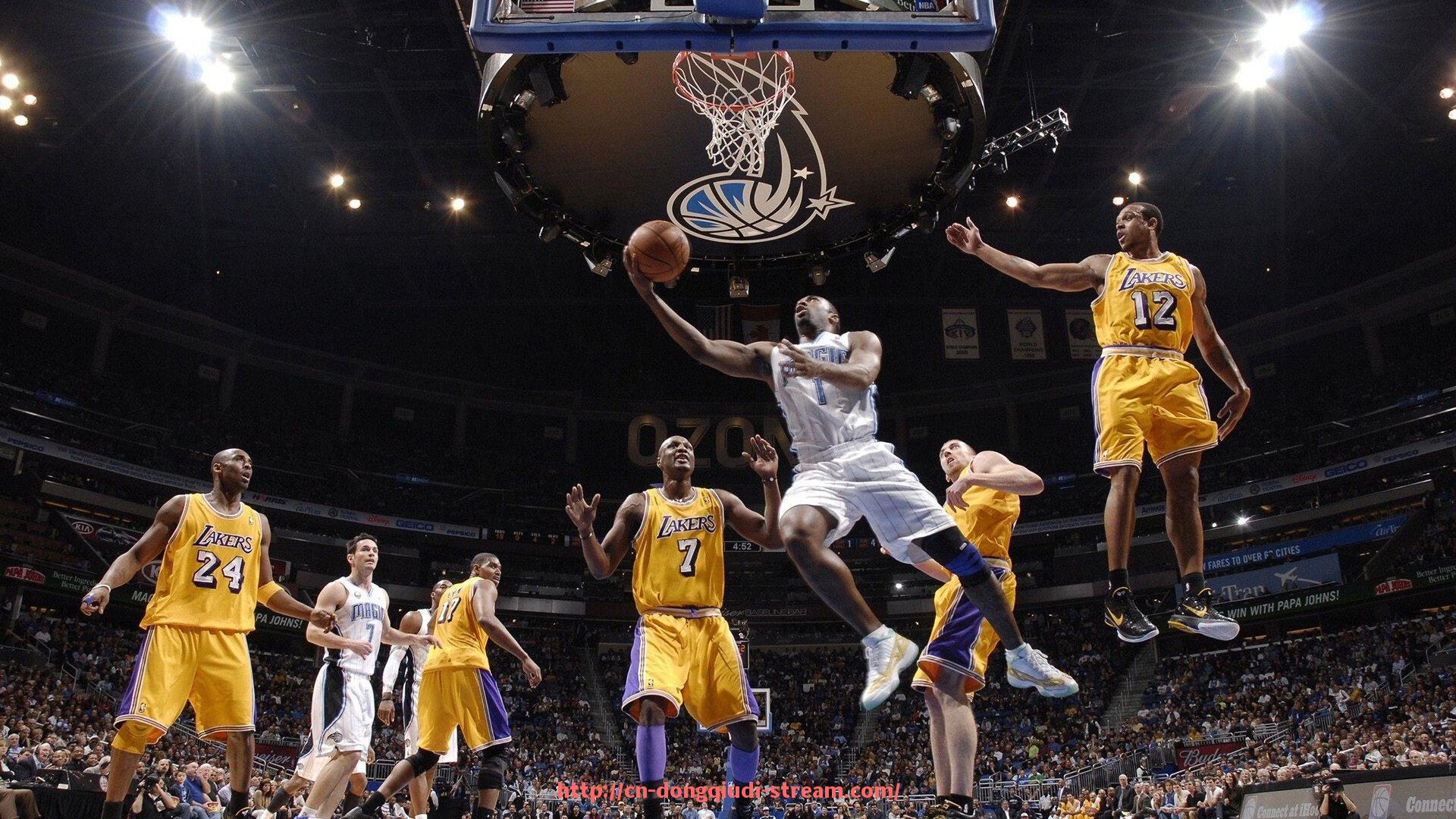 懂球帝直播-球员位置切换后表现对比：世俱杯多面手球员战术贡献评估